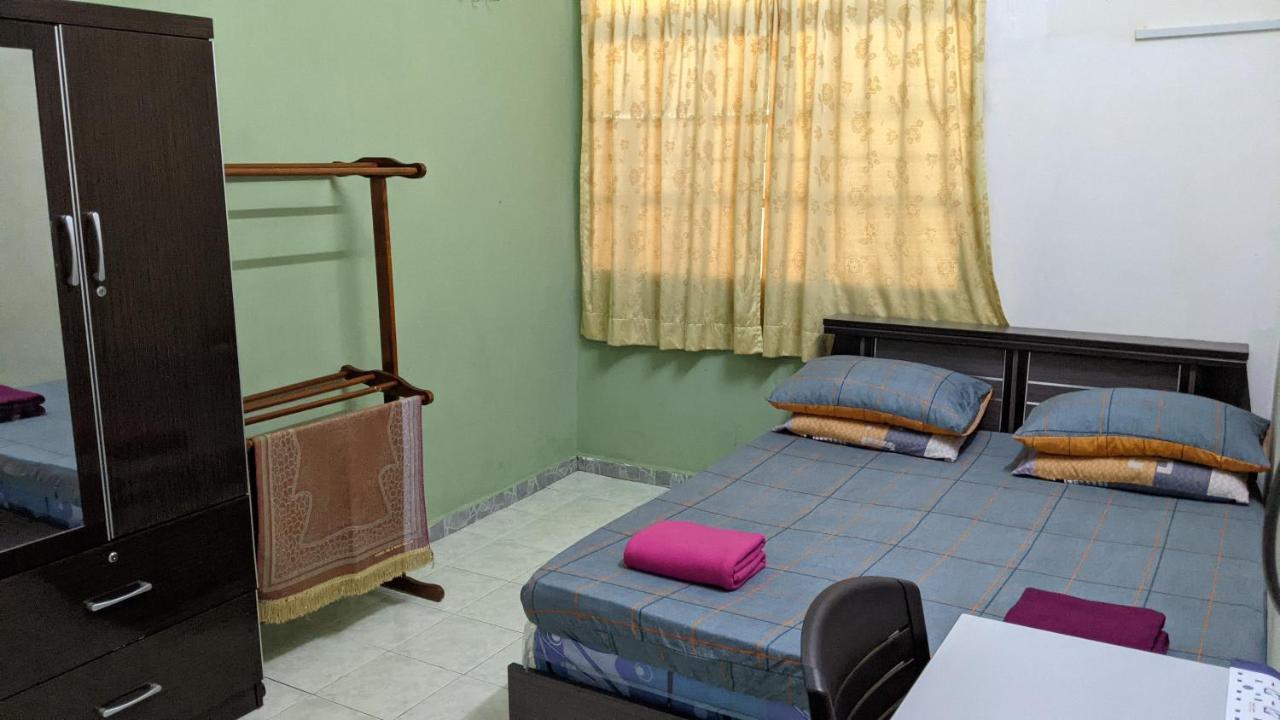 Homestay Budget Lenggong Kampong Ulu Jepai Экстерьер фото